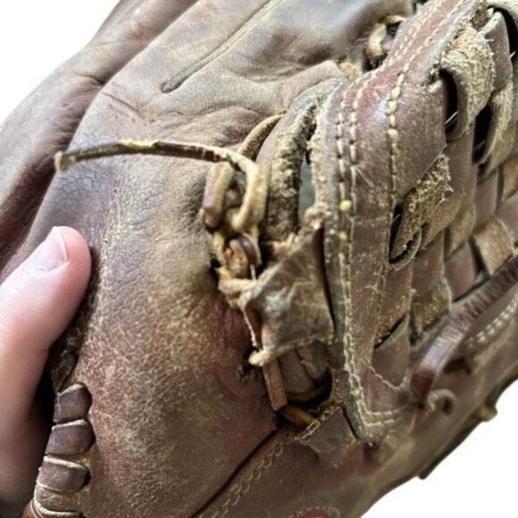 Rawlings SG76 13” RHT Baseball Glove *Read* - Picture 8 of 11
